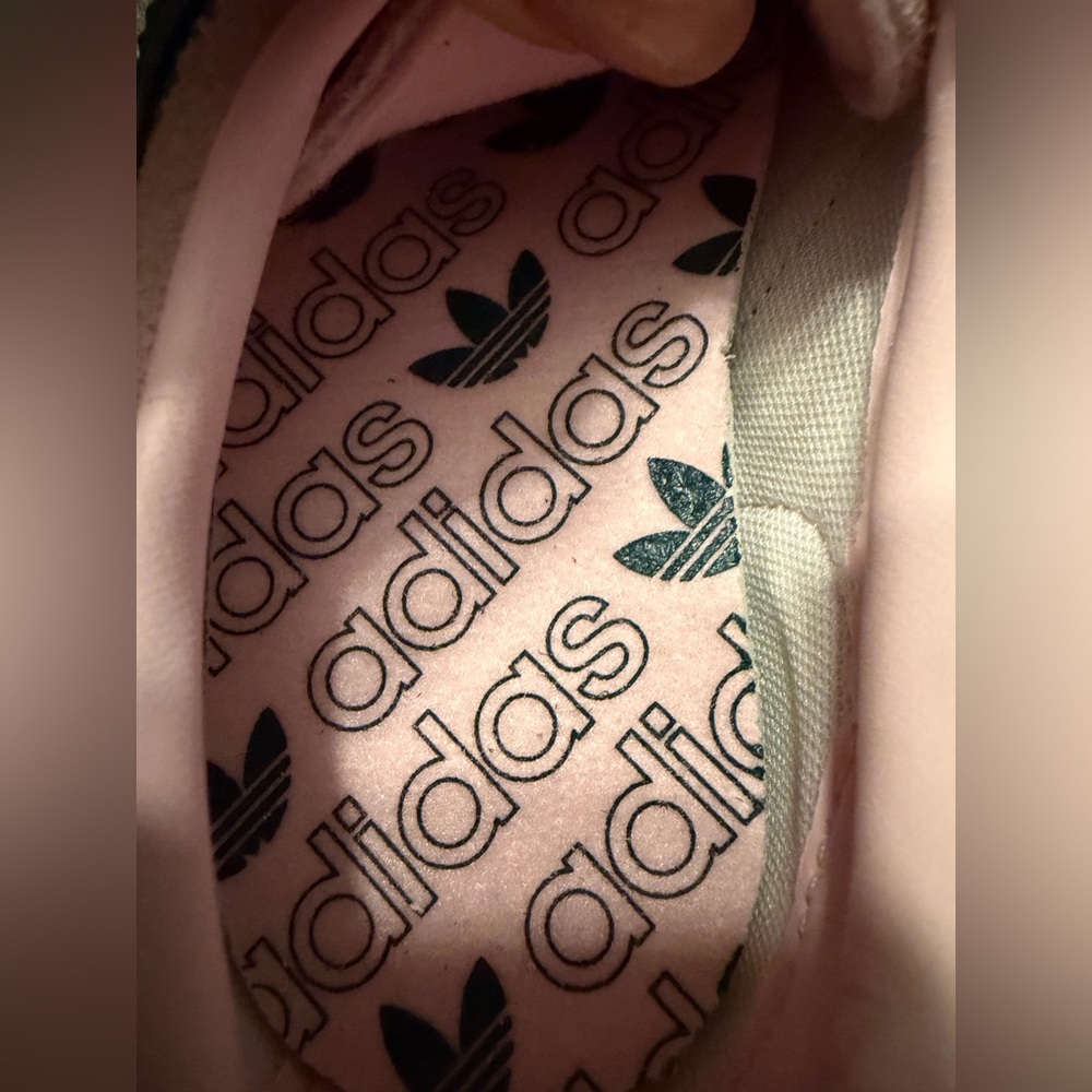 Adidas- HANDBALL SPEZIAL SHOES Clear Pink / Arctic Night / Gum - BNWT - Picture 7 of 9